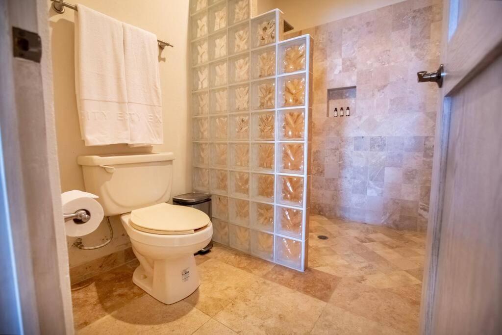 Beach Front Casa Bruma, Jacuzzi W Massage. * Cabo San Lucas